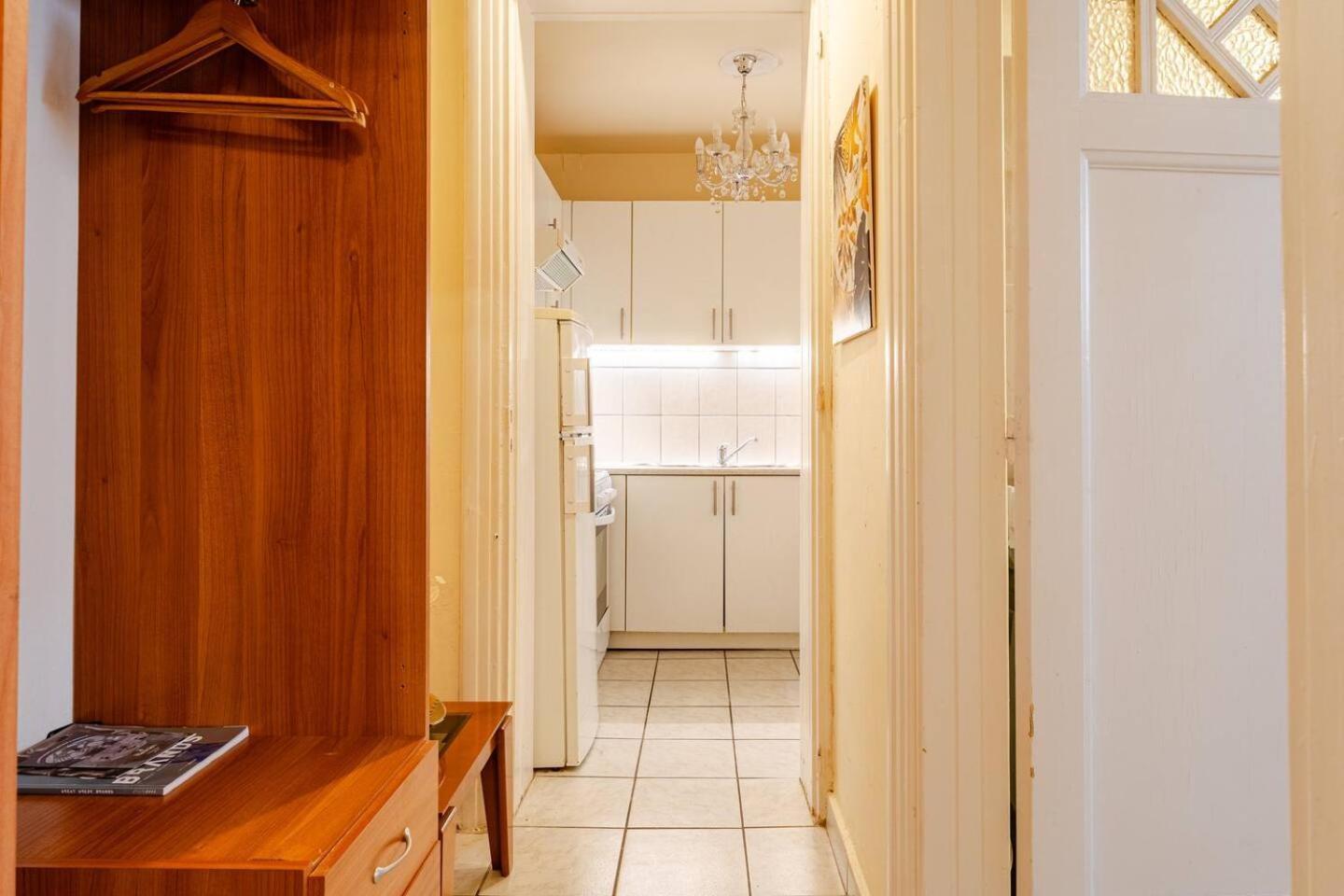 John'S Athenian Beauty 45M2 , Metro 7' Apartment Exterior photo